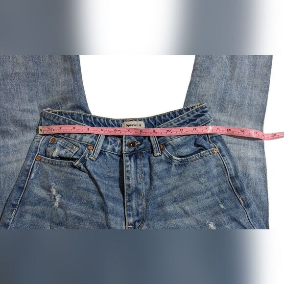 Special A Destroyed High Waisted Cropped Jeans Size 3 S - Picture 3 of 7